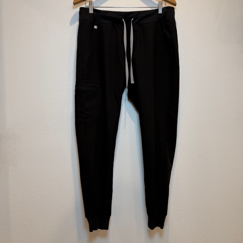 FIGS Zamora Jogger Scrub Pants Technical Collection Size Medium in Black